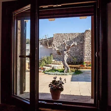 Trulli Malaspina Aparthotel Torre Suda