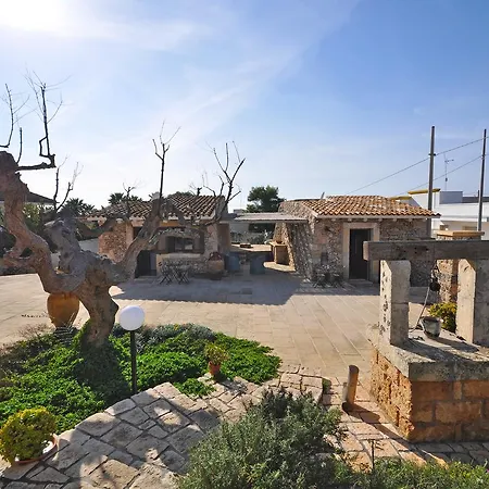 Trulli Malaspina * Torre Suda