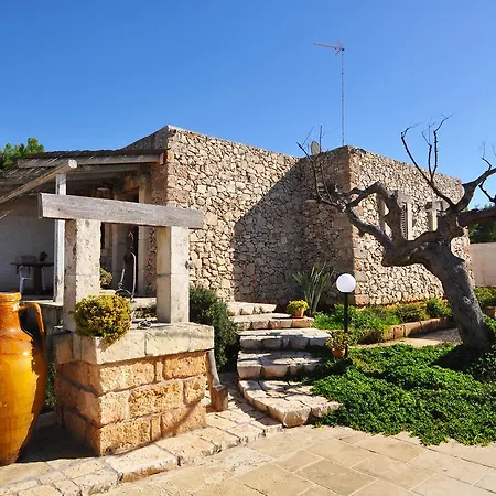 Aparthotel Trulli Malaspina Torre Suda